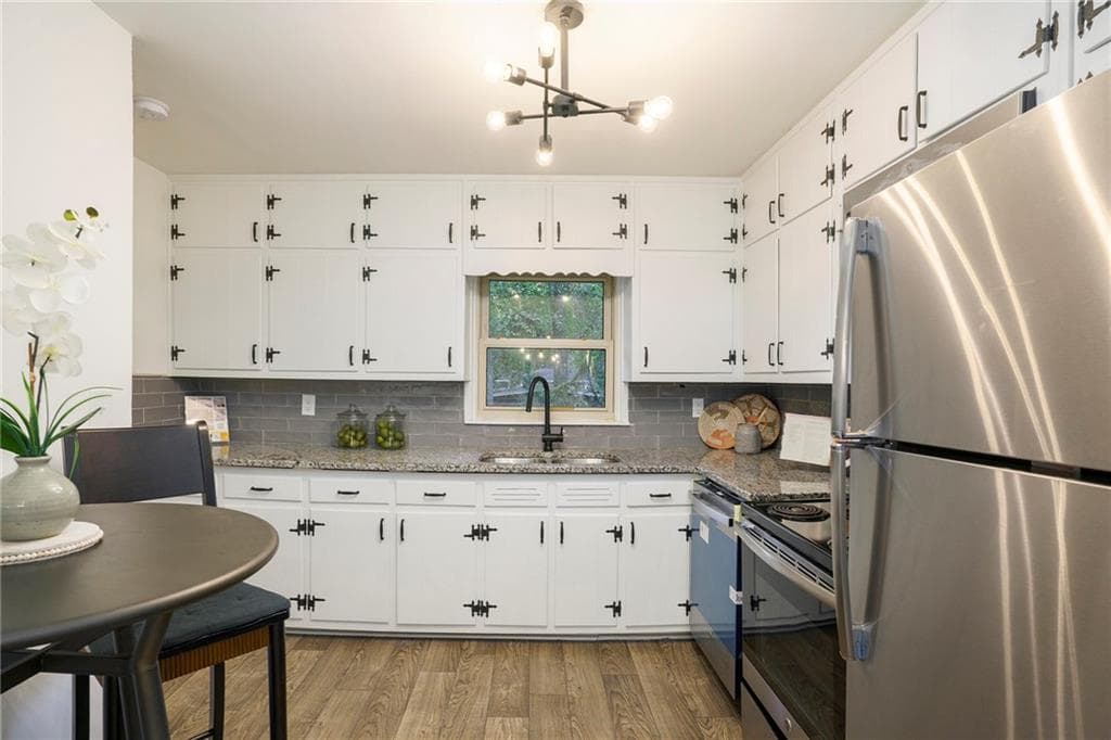 3 bedroom, 2 bathroom, 1,425 sq ft single family residence for rent at 436 Grady Place, Atlanta, GA 30354 for $2,100 a month — photo 6