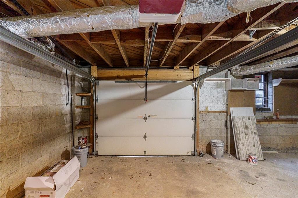 3 bedroom, 2 bathroom, 1,425 sq ft single family residence for rent at 436 Grady Place, Atlanta, GA 30354 for $2,100 a month — photo 8