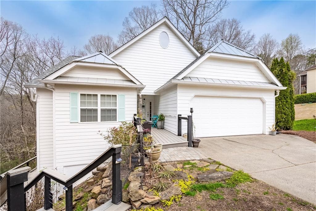 201 N Woods Way, Jasper, GA 30143 — most recent listing photo