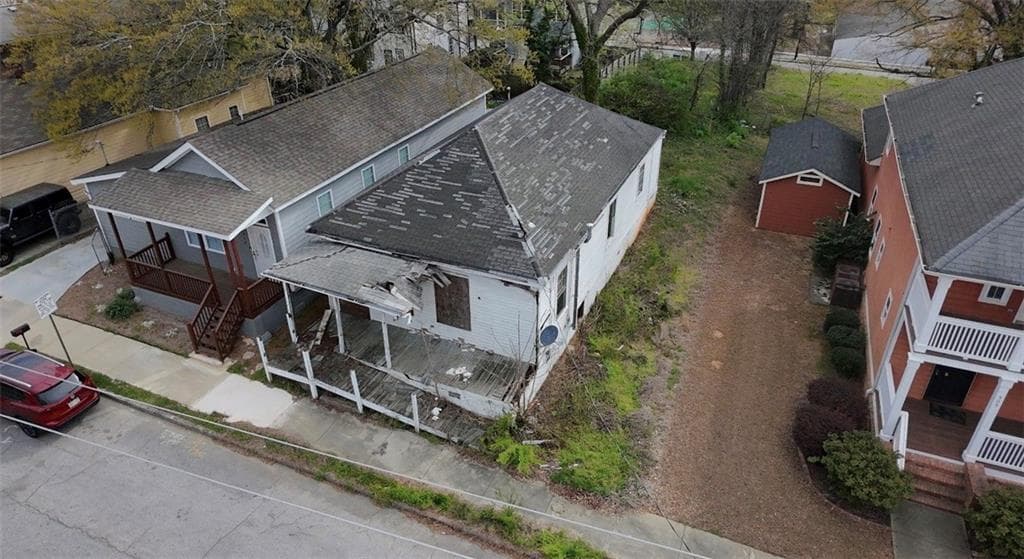 3 bedroom, 2 bathroom, 1,100 sq ft single family residence for sale at 928 Welch Street, Atlanta, GA 30310 — photo 10