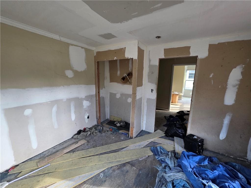 2 bedroom, 1 bathroom, 955 sq ft single family residence for sale at 441 Lanier Street, Atlanta, GA 30318 — photo 5