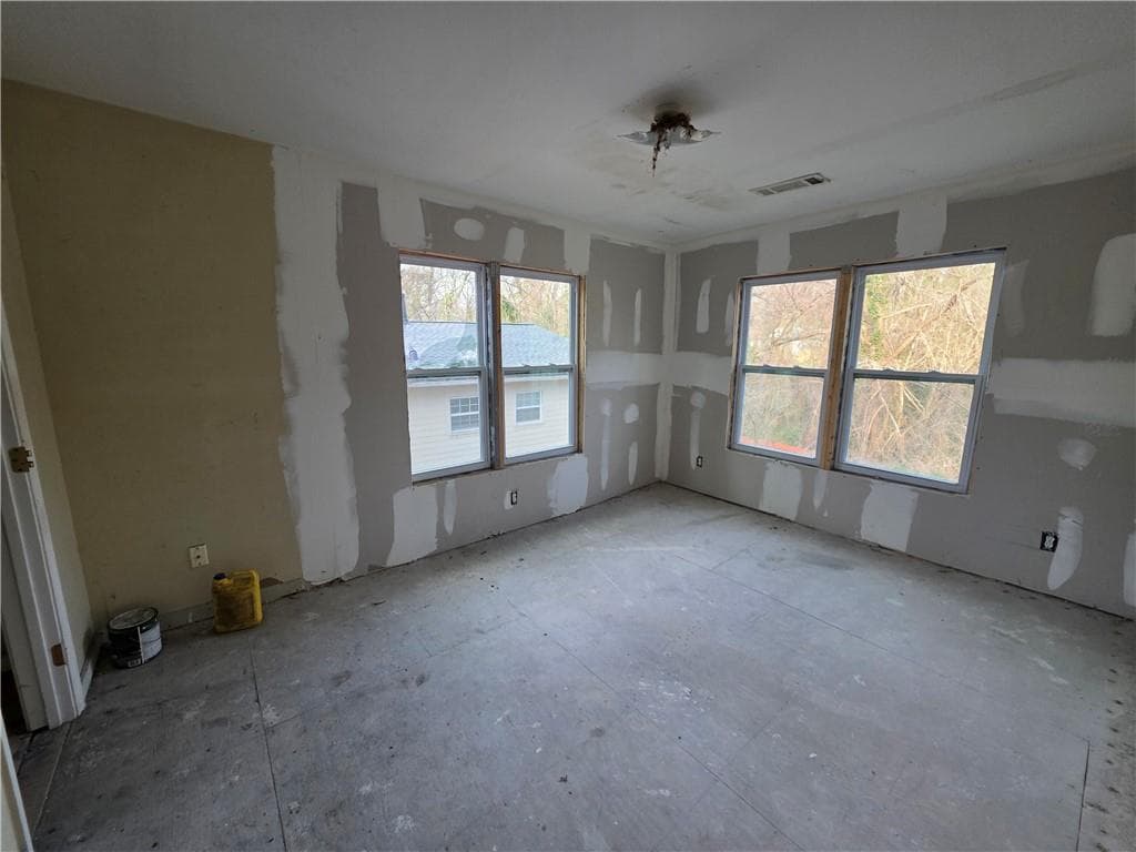 2 bedroom, 1 bathroom, 955 sq ft single family residence for sale at 441 Lanier Street, Atlanta, GA 30318 — photo 7