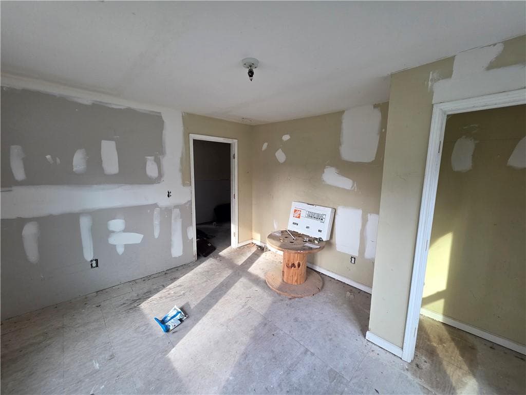 2 bedroom, 1 bathroom, 955 sq ft single family residence for sale at 441 Lanier Street, Atlanta, GA 30318 — photo 9