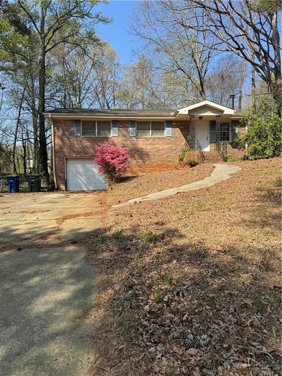 2931 Pine Hill Drive, Kennesaw, GA 30144 — most recent listing photo
