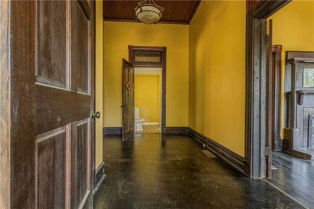 2 bedroom, 2 bathroom, 1,240 sq ft single family residence for sale at 711 Davis Street, Monroe, GA 30655 — photo 8