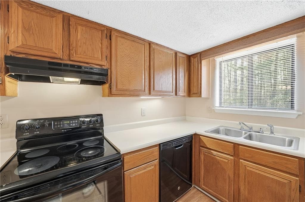 2 bedroom, 2 bathroom, 1,042 sq ft townhouse under contract at 402 Willow Way, Villa Rica, GA 30180 — photo 10
