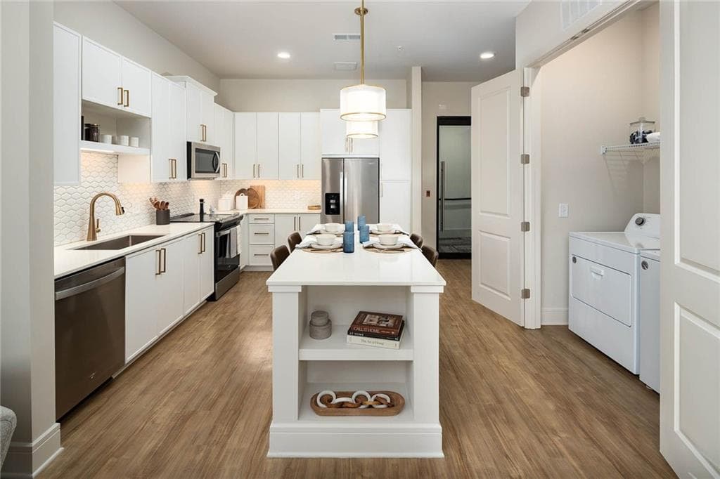 1 bedroom, 1 bathroom, 783 sq ft apartment for rent at 2124 American Industrial Way 1210, Atlanta, GA 30341 for $1,872 a month — photo 2