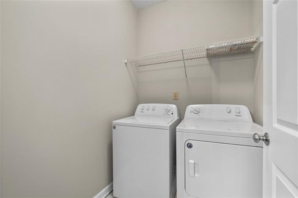 3 bedroom, 3 bathroom, 1,866 sq ft townhouse for sale at 2680 Pine Tree Road 5, Atlanta, GA 30324 — photo 10