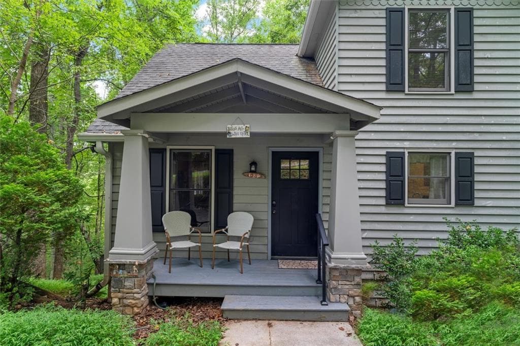 3 bedroom, 3 bathroom, 2,048 sq ft single family residence for sale at 1083 Mountain Oak Road, Ellijay, GA 30536 — photo 3
