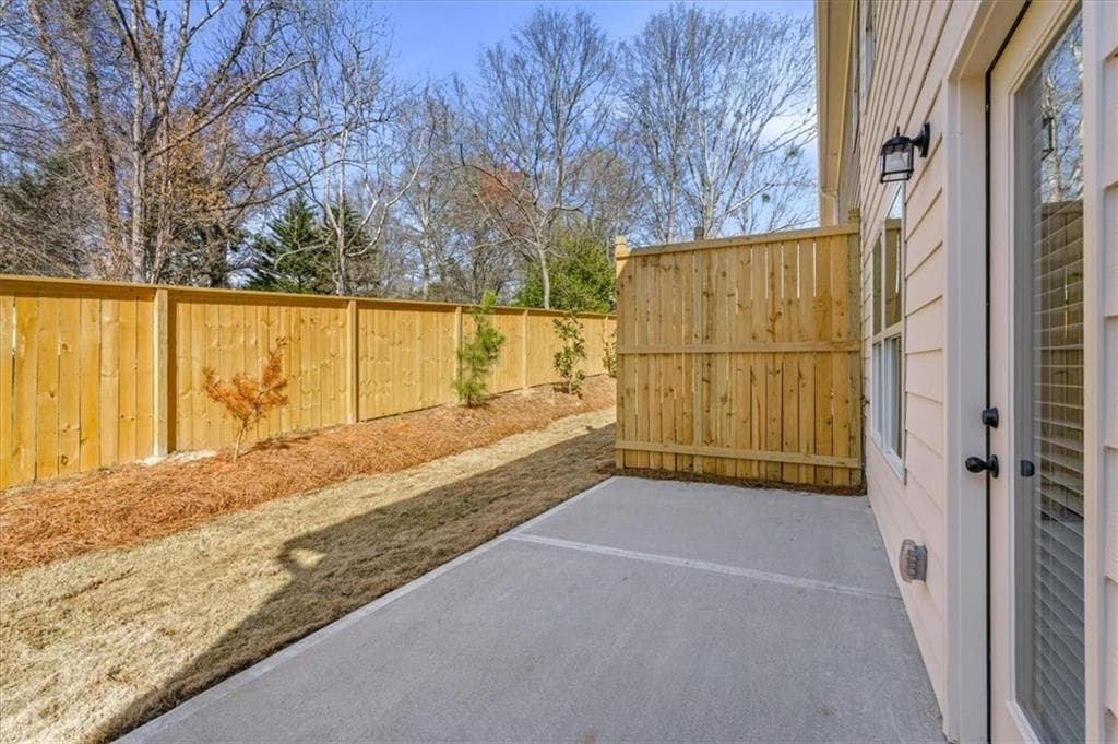 3 bedroom, 3 bathroom, 1,689 sq ft townhouse for sale at 42 Silver Leaf Lane 6, Dawsonville, GA 30534 — photo 10