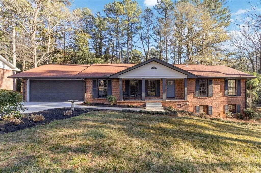 2927 Ponderosa Circle, Decatur, GA 30033 — most recent listing photo