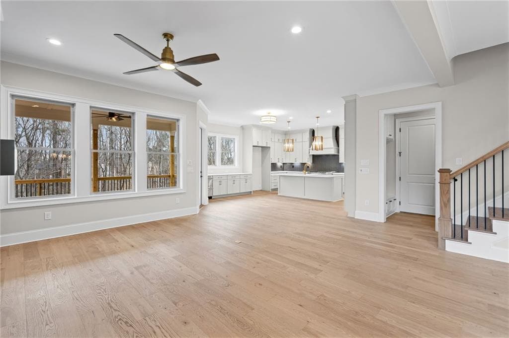 5 bedroom, 6 bathroom, 5,223 sq ft single family residence under contract at 3465 Vermillion View, Suwanee, GA 30024 — photo 9
