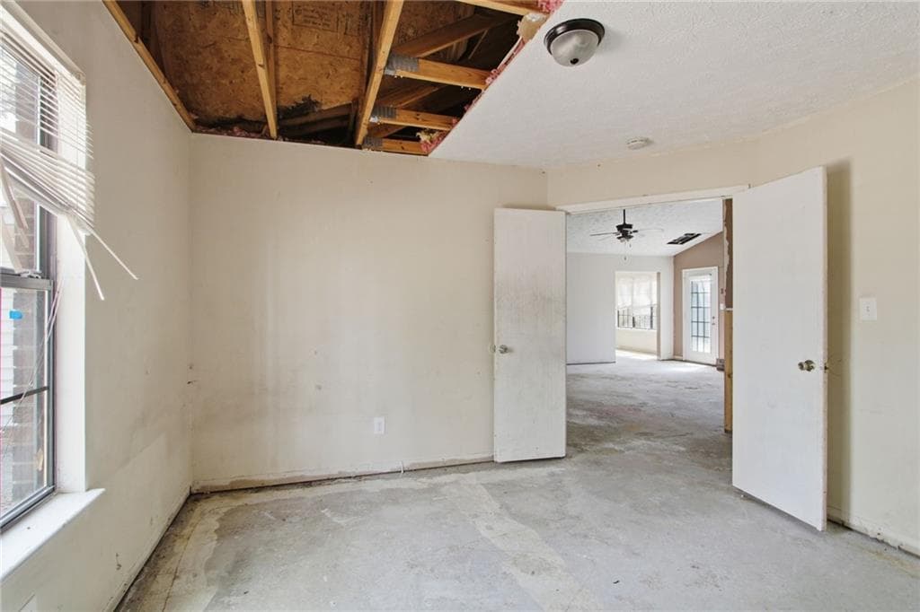 3 bedroom, 2 bathroom, 1,529 sq ft single family residence under contract at 1717 Pinto Trail, Jonesboro, GA 30236 — photo 10