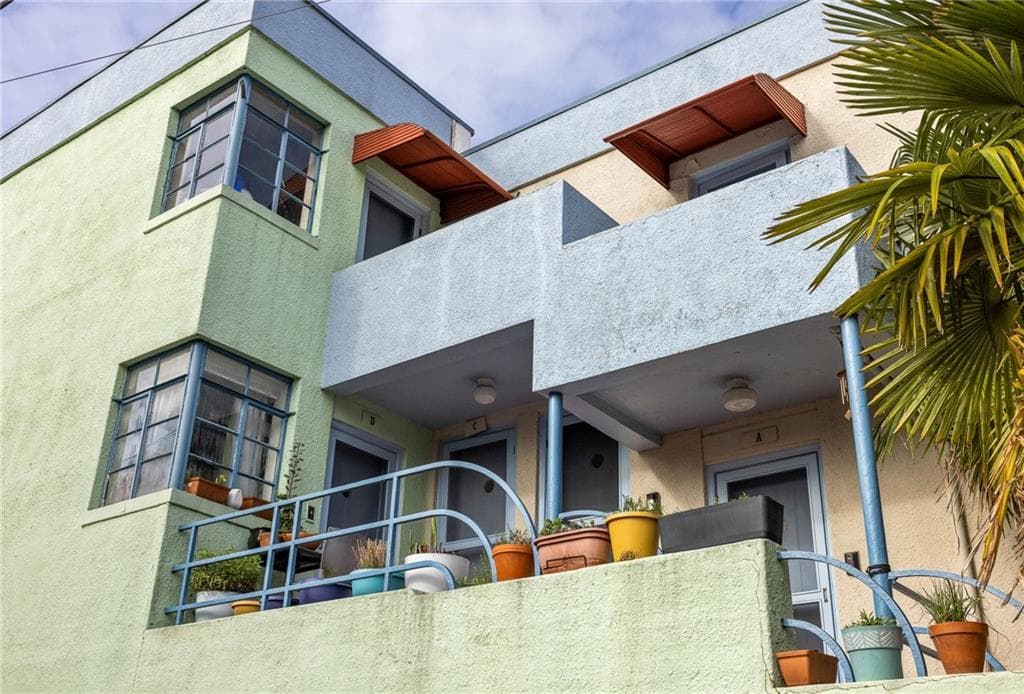 1 bedroom, 1 bathroom, 515 sq ft condominium for sale at 589 Auburn Avenue D, Atlanta, GA 30312