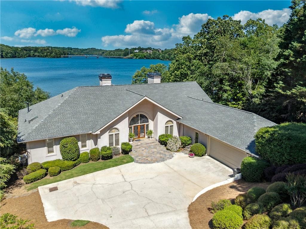 2917 Pointe Drive, Gainesville, GA 30506 — most recent listing photo