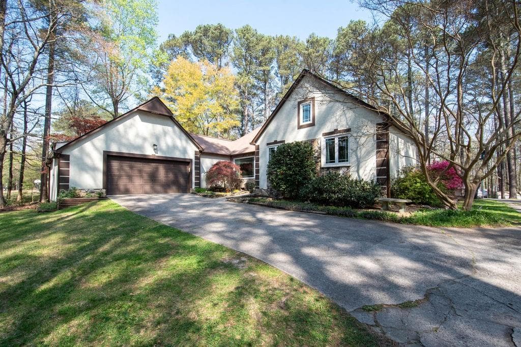 210 Julie Road, Tyrone, GA 30290 — most recent listing photo