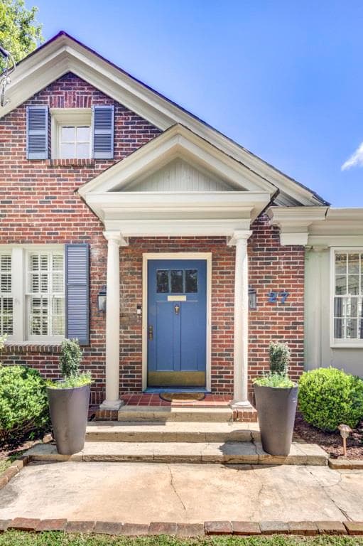 3 bedroom, 2 bathroom, 2,289 sq ft single family residence for rent at 27 Northwood Avenue, Atlanta, GA 30309 for $12,000 a month — photo 2