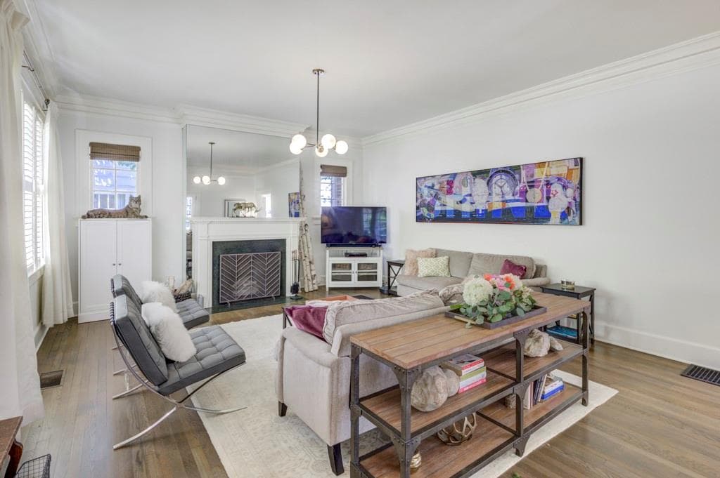 3 bedroom, 2 bathroom, 2,289 sq ft single family residence for rent at 27 Northwood Avenue, Atlanta, GA 30309 for $12,000 a month — photo 8