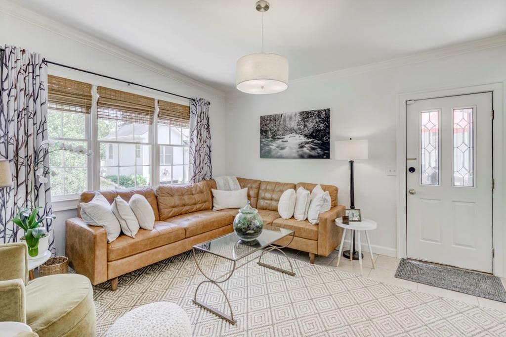 3 bedroom, 2 bathroom, 2,289 sq ft single family residence for rent at 27 Northwood Avenue, Atlanta, GA 30309 for $12,000 a month — photo 10