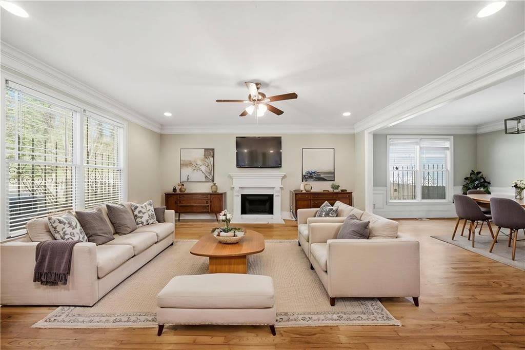 3 bedroom, 3 bathroom, 2,349 sq ft single family residence for sale at 1864 La Mesa Lane, Decatur, GA 30032 — photo 3