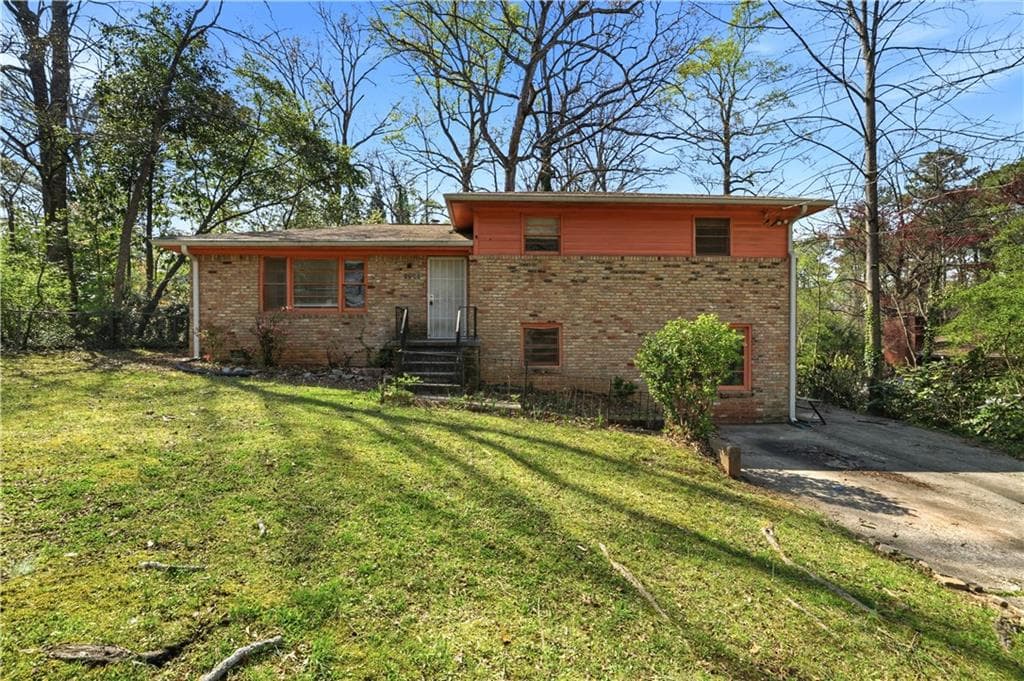 4 bedroom, 2 bathroom, 1,932 sq ft single family residence sold at 1793 Parkhill Drive, Decatur, GA 30032