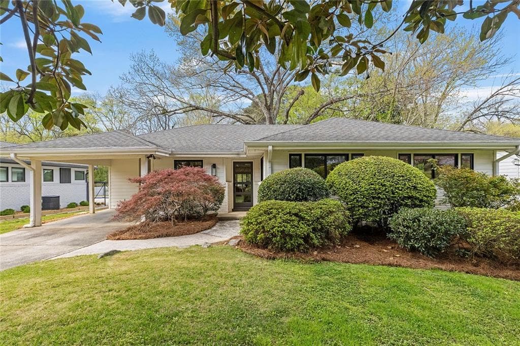 3 bedroom, 2 bathroom, 2,065 sq ft single family residence sold at 1620 Anita Place, Atlanta, GA 30306
