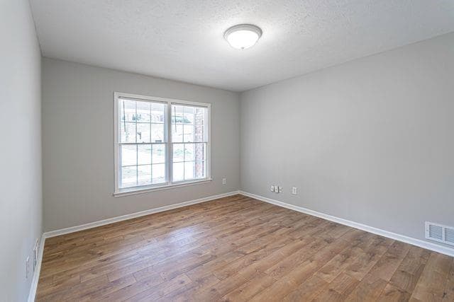 4 bedroom, 3 bathroom, 3,042 sq ft single family residence for sale at 790 Anna Court, Lawrenceville, GA 30044 — photo 5
