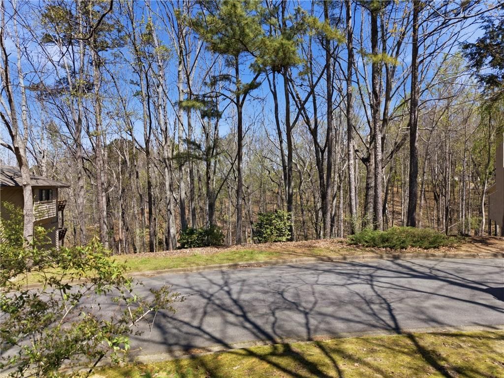 single family residence for sale at 335 N Peak Drive, Alpharetta, GA 30022 — photo 2