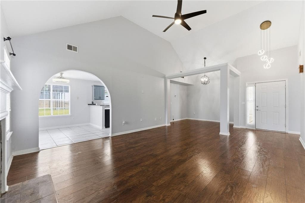 3 bedroom, 2 bathroom, 1,460 sq ft single family residence under contract at 8244 Wynfield Drive, Jonesboro, GA 30238 — photo 3