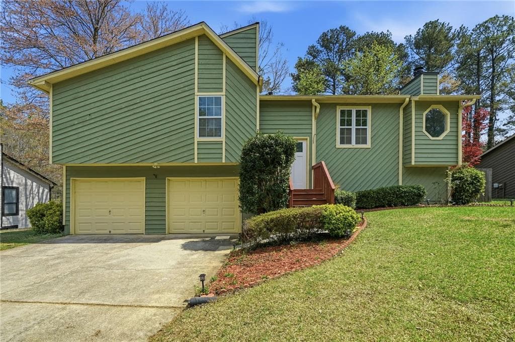 3 bedroom, 3 bathroom, 1,887 sq ft single family residence for sale at 2995 Withers Way, Marietta, GA 30064 — photo 4