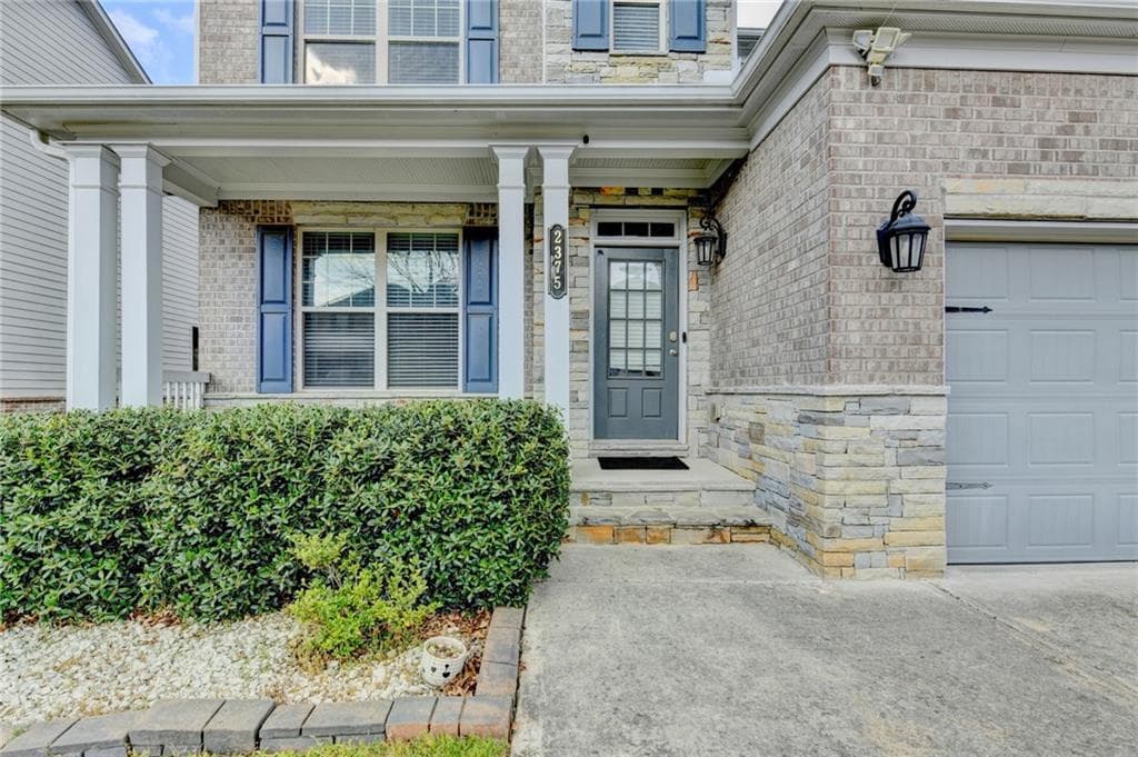 5 bedroom, 5 bathroom, 2,748 sq ft single family residence for sale at 2375 Matlin Way, Buford, GA 30519 — photo 4