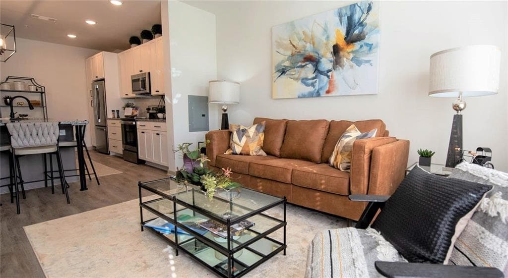 2 bedroom, 2 bathroom, 1,141 sq ft apartment for rent at 2250 Oak Road 1214, Snellville, GA 30078 for $2,185 a month — photo 7