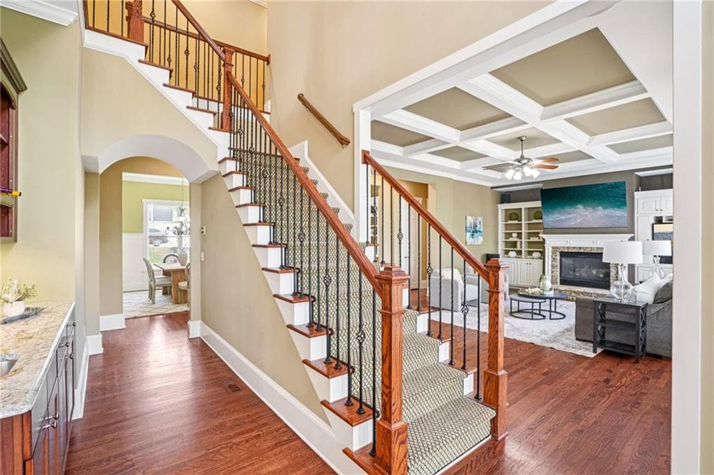 5 bedroom, 5 bathroom, 4,969 sq ft single family residence for sale at 3525 Horizon Court, Cumming, GA 30041 — photo 9