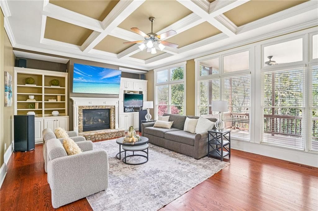 5 bedroom, 5 bathroom, 4,969 sq ft single family residence for sale at 3525 Horizon Court, Cumming, GA 30041 — photo 6