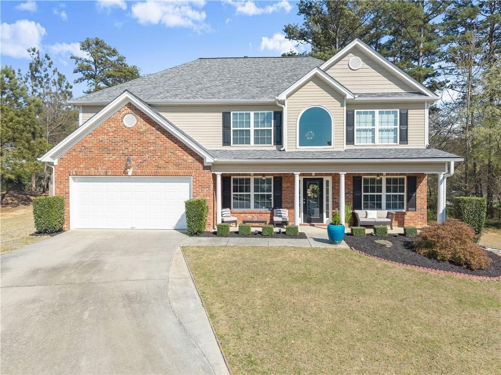 4 bedroom, 3 bathroom, 2,737 sq ft single family residence sold at 4275 Mulberry Ridge Lane, Hoschton, GA 30548