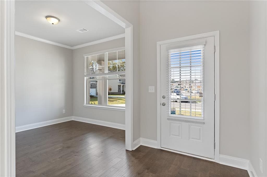 4 bedroom, 3 bathroom, 2,428 sq ft single family residence for sale at 3925 Cordano Lane, Lawrenceville, GA 30044 — photo 2