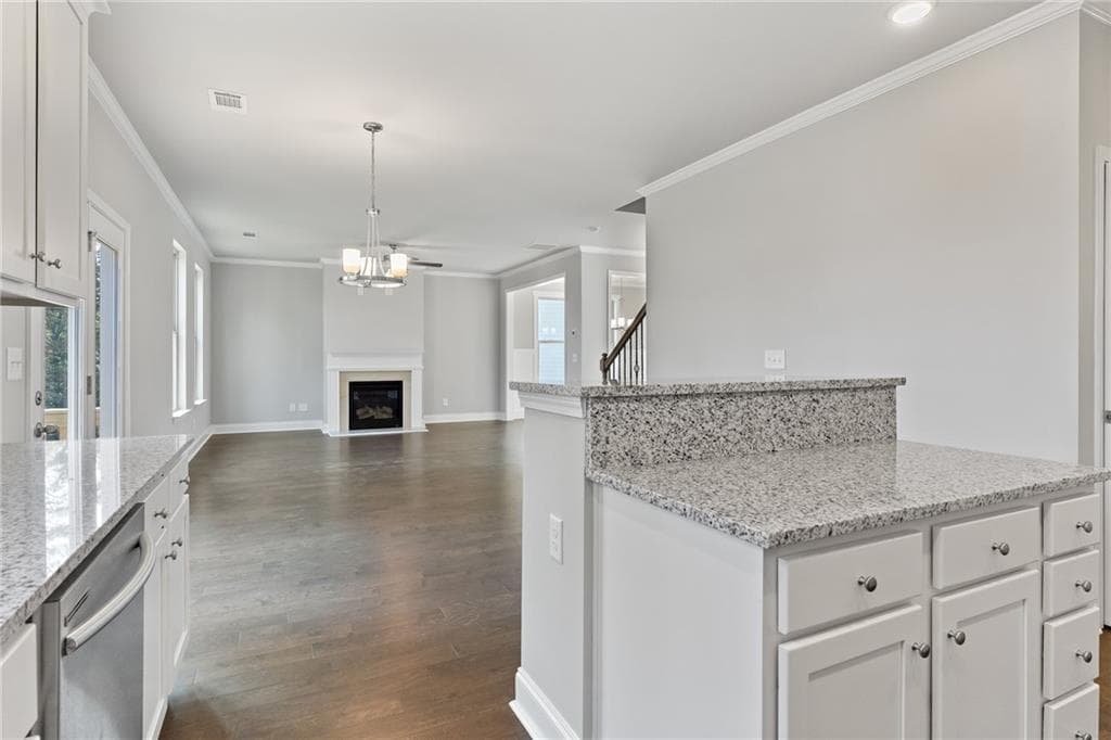 4 bedroom, 3 bathroom, 2,428 sq ft single family residence for sale at 3925 Cordano Lane, Lawrenceville, GA 30044 — photo 6