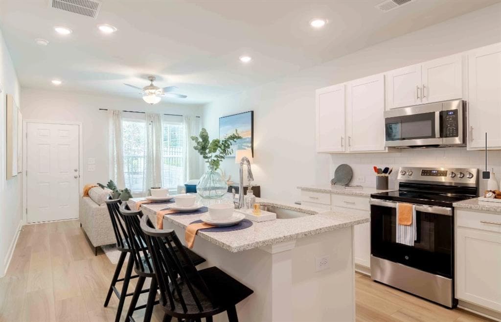 3 bedroom, 3 bathroom, 1,312 sq ft townhouse for rent at 1151 Hunter Trail 84, Acworth, GA 30102 for $2,295 a month — photo 2
