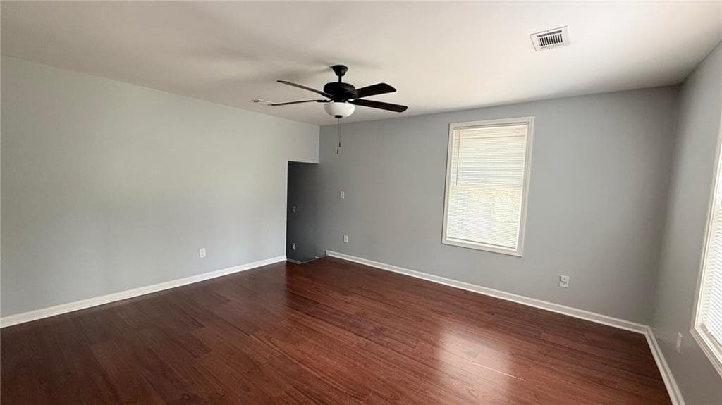 4 bedroom, 2 bathroom, 2,477 sq ft single family residence for sale at 337 Lee Drive, Acworth, GA 30102 — photo 4