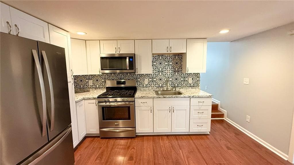 4 bedroom, 2 bathroom, 2,477 sq ft single family residence for sale at 337 Lee Drive, Acworth, GA 30102 — photo 9
