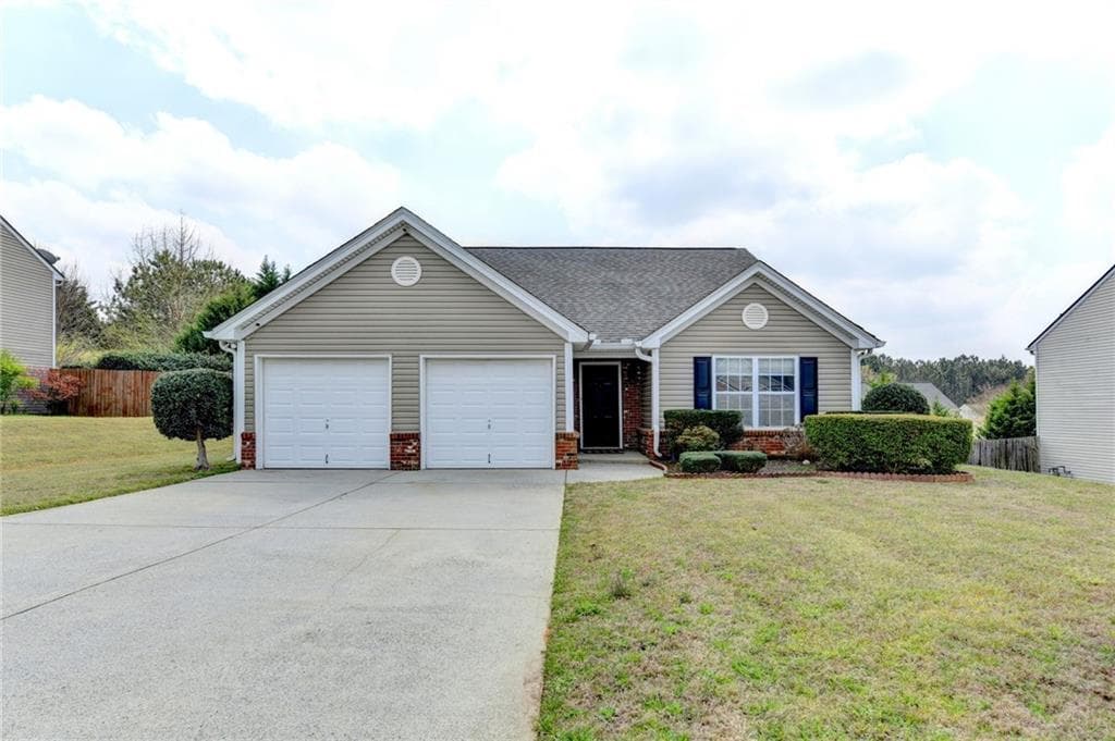 4644 Pine Isle Way, Sugar Hill, GA 30518 — most recent listing photo