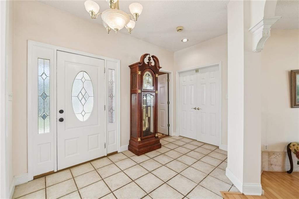 7 bedroom, 5 bathroom, 3,357 sq ft single family residence for sale at 228 Indian Creek Road, Locust Grove, GA 30248 — photo 6