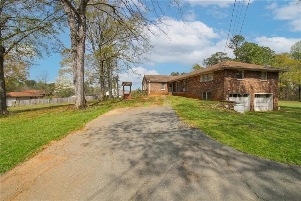 duplex under contract at 3191 Ernest W Barrett Parkway, Marietta, GA 30064 — photo 9