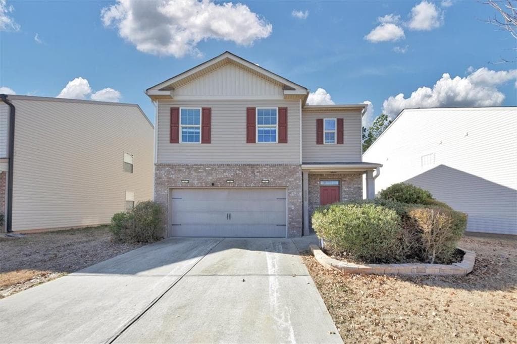5 bedroom, 3 bathroom, 2,580 sq ft single family residence for sale at 2896 S Hills, Riverdale, GA 30296