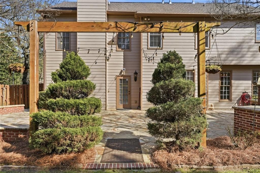 4 bedroom, 3 bathroom, 3,176 sq ft single family residence for sale at 1634 Bailey Farms Drive, Lawrenceville, GA 30043 — photo 5