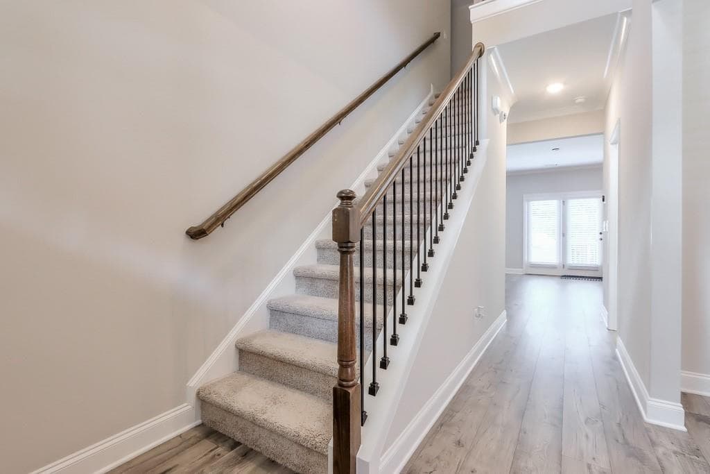 4 bedroom, 3 bathroom, 2,433 sq ft single family residence for sale at 4688 Cantrell Road, Flowery Branch, GA 30542 — photo 8