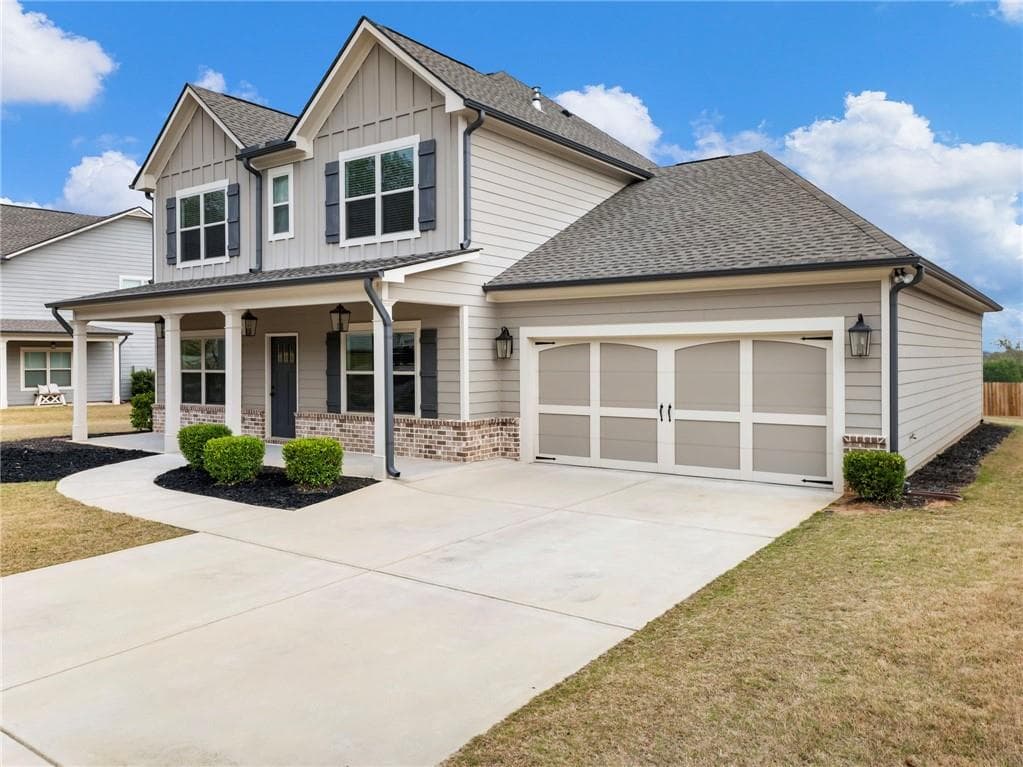 4 bedroom, 3 bathroom, 2,492 sq ft single family residence sold at 1620 Jasper Drive, Winder, GA 30680