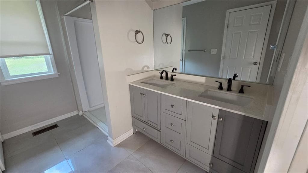 3 bedroom, 2 bathroom, 1,075 sq ft single family residence for rent at 136 Hillsdale Drive, Atlanta, GA 30315 for $1,995 a month — photo 8