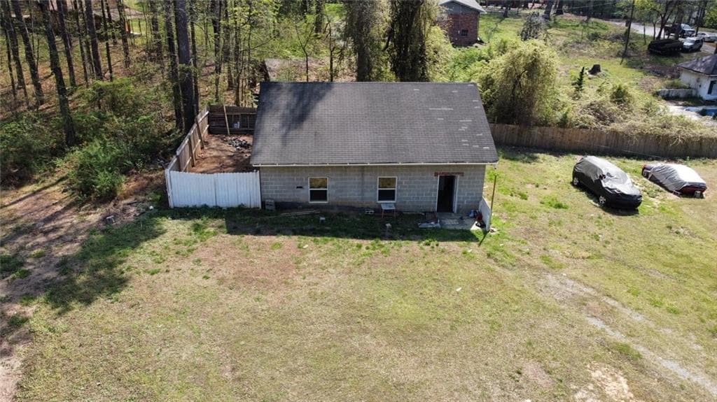 2 bedroom, 1 bathroom single family residence under contract at 757 Britt Road, Mableton, GA 30126 — photo 6