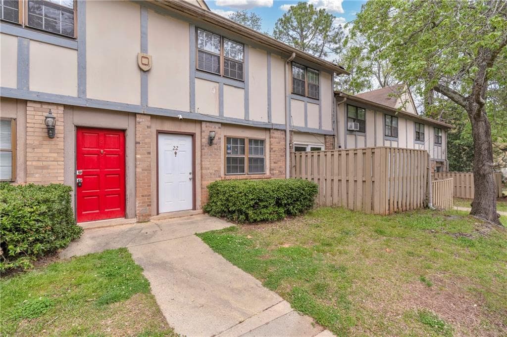 2 bedroom, 2 bathroom, 1,200 sq ft townhouse for sale at 1150 Rankin Street 22O, Stone Mountain, GA 30083 — photo 3